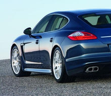 Carica l'immagine nel visualizzatore di Gallery, REFLEX